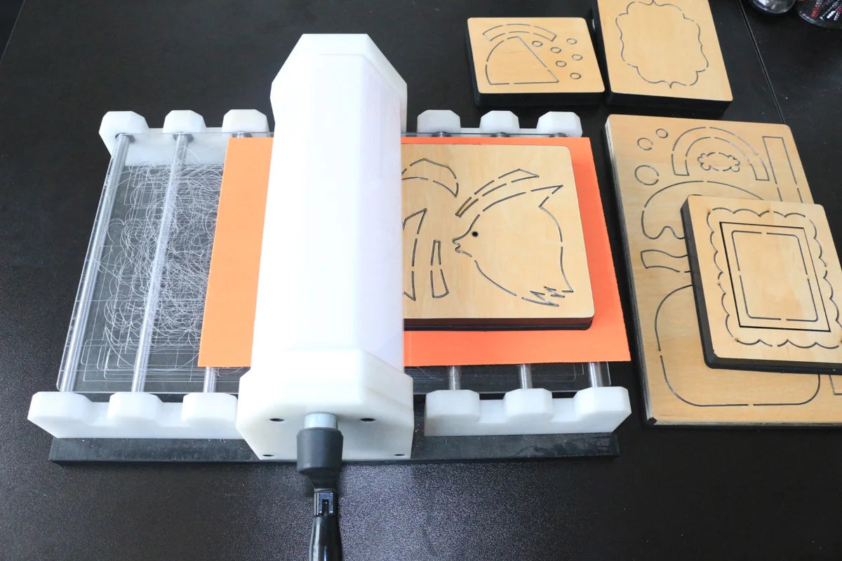 Christmas tree  cutting dies 2019 die cut & wooden dies Suitable  for common die cutting  machines on the market