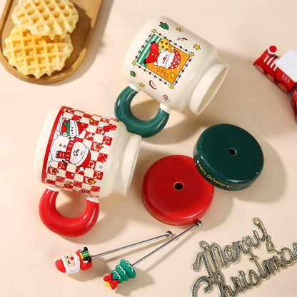 Christmas gifts: Ceramic cups with LIDS, spoons, cartoon mugs, high appearance level, creative New Year gifts and souvenirs
