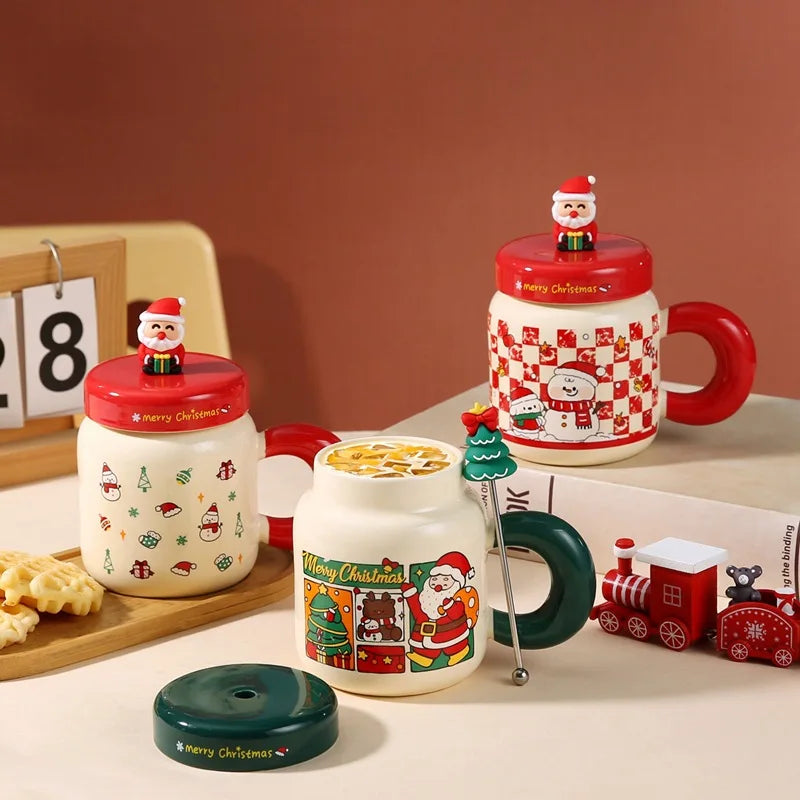 New Christmas gifts: Ceramic cups with LIDS, spoons, cartoon mugs, high appearance level, creative New Year gifts and souvenirs