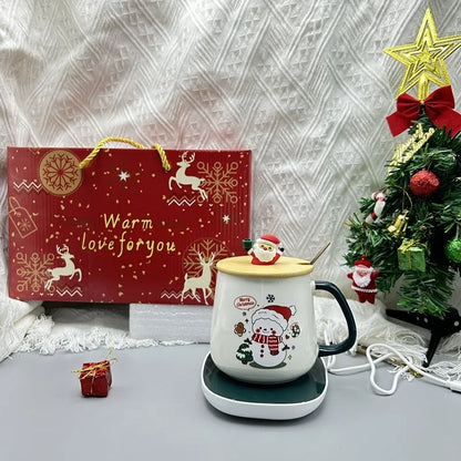 Hot-selling Christmas gifts: Warm cups, covered spoons, souvenir mugs, Christmas ceramic cups