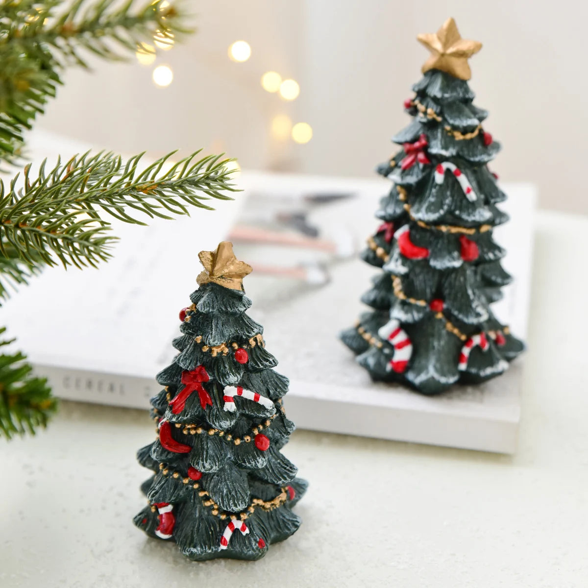 Christmas Decoration Ornaments,Resin Mini Desktop Christmas Tree Ornaments Christmas Gifts Gifts,Holiday Party Supplies
