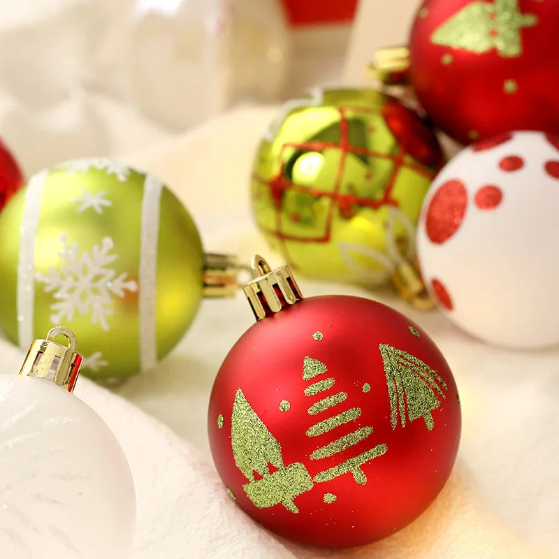 New Christmas Decorations 16 Red Green and White Ball Ornaments Christmas Tree Hanging Decorations Home Party Decorative Pieces
