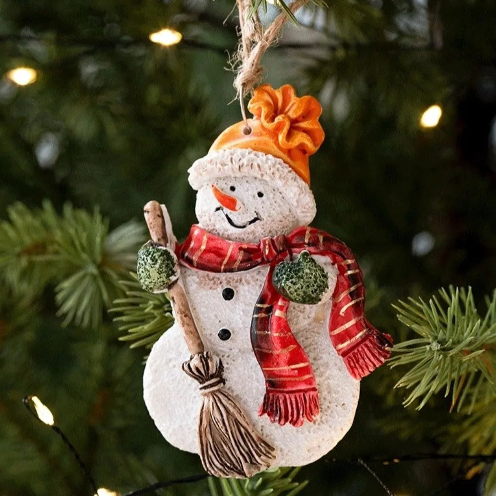 Cartoon Christmas Hanging Ornaments Handcrafted Tree Wooden Beaded String Snowman Pendant Decoration