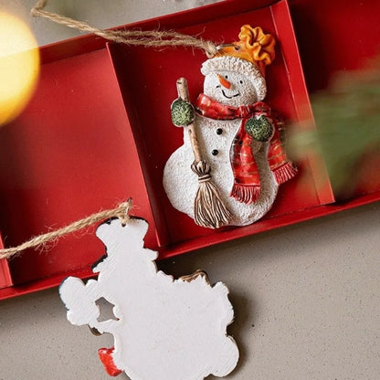 Cartoon Christmas Hanging Ornaments Handcrafted Tree Wooden Beaded String Snowman Pendant Decoration
