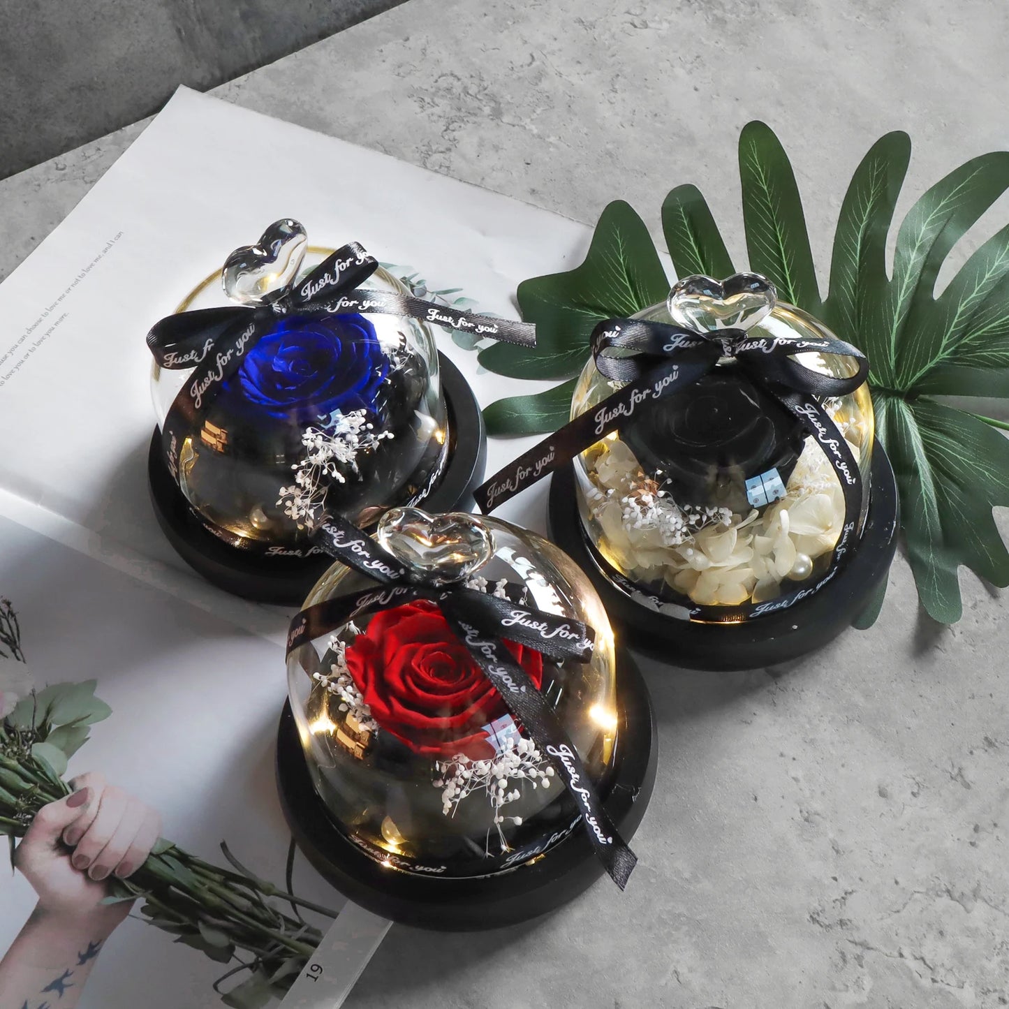 Gifts for Girls Eternal Flowers In Heart Glass Dome with Led Light Forever Preserved Rose Wedding Gift for Mom Women Girlfriend