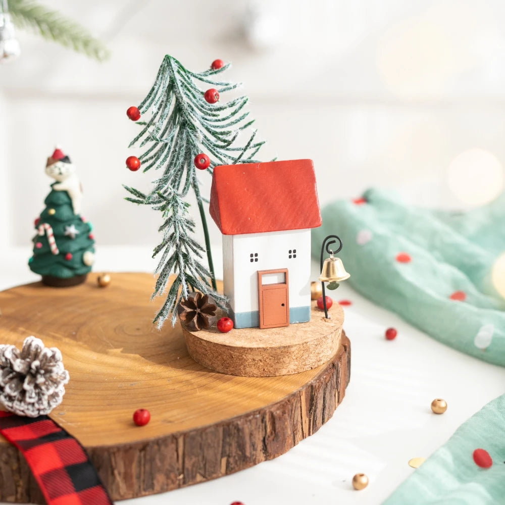 Christmas Tabletop Decorations Winter Wooden House with Mini Artificial Trees Sign Home Room Living Room Decorations Ornaments