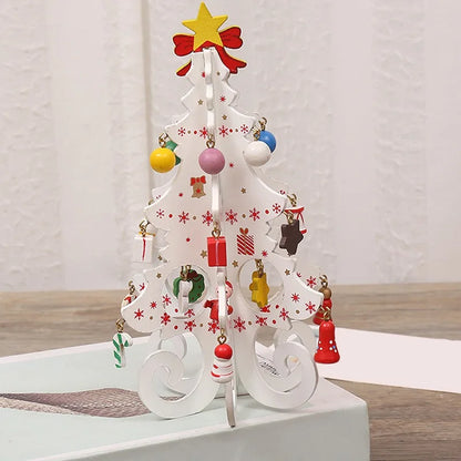 Christmas Tree Children's Handmade DIY Stereo Wooden Christmas Tree Scene Layout  Decorations Ornaments （Pendant randomly）
