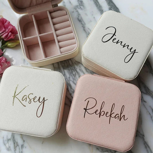 Personalized Bridesmaid Gifts Travel Jewelry Case with Name Customized Gift for Bachelorette Party Gift Birthday Favor For Her
